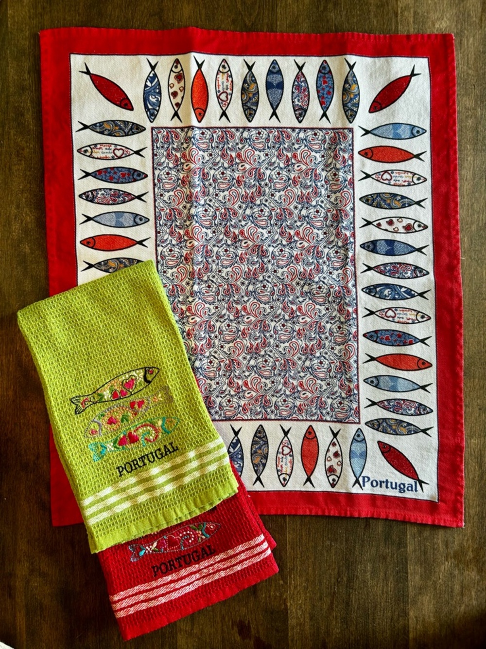 Portugal Sardine Print Tea Towel and Cotton-Weave Towels - Blue, Red & White